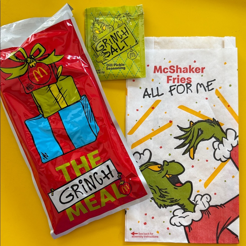 McDonald's Grinch Meal Set with Grinch Salt